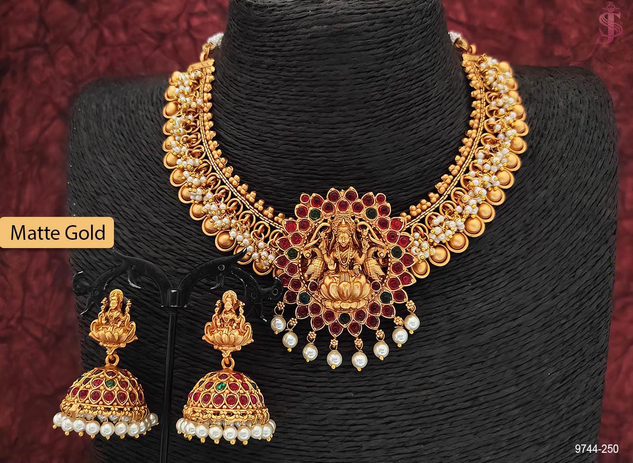 Big god laxmi temple kemp necklace set