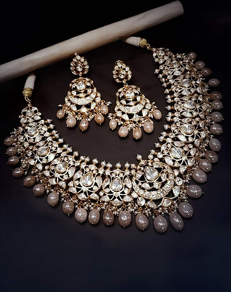 Kundan necklace