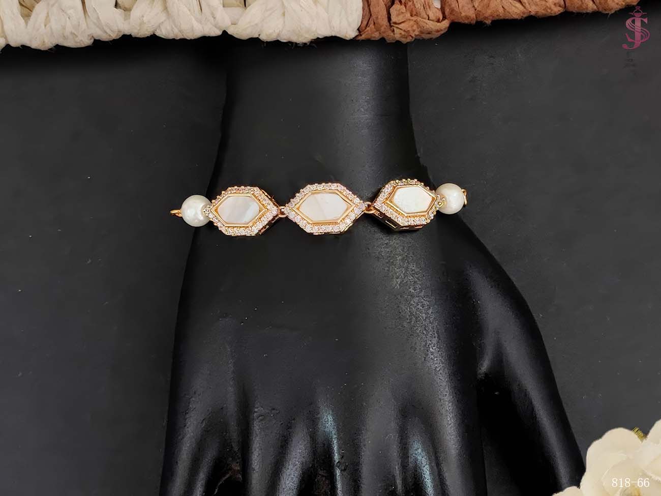 Kundan Paans Bracelets