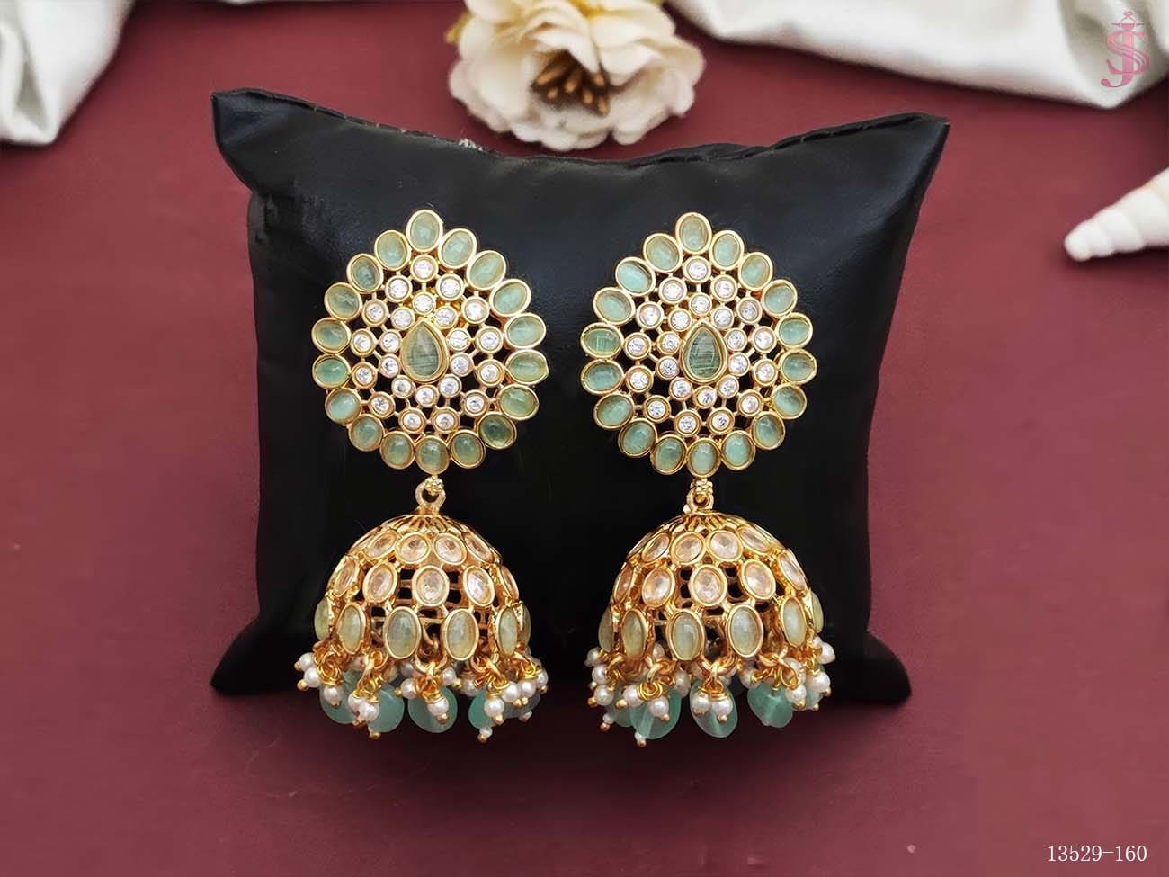 Paan shape kemp jhumka earring