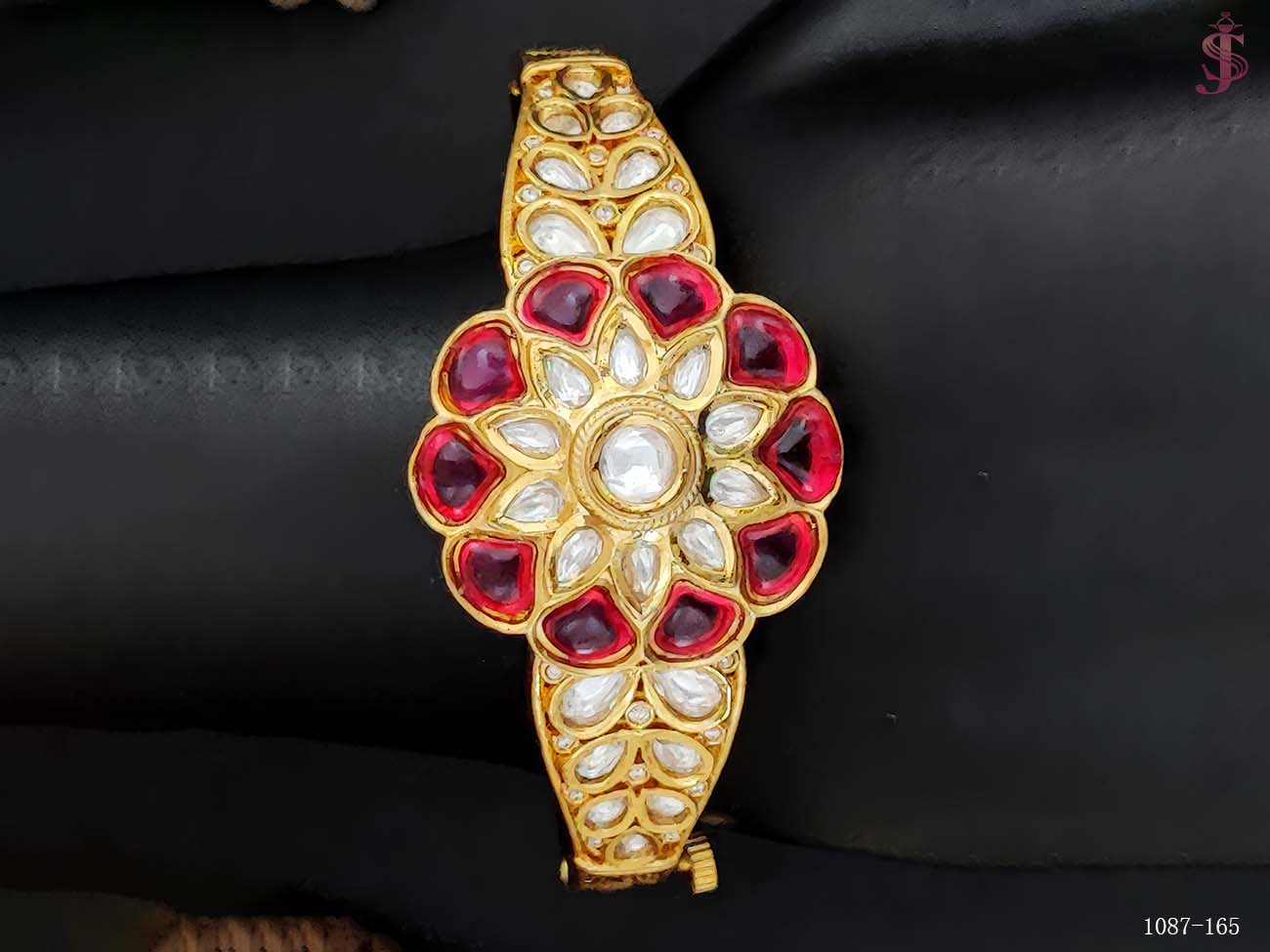 Flower kundan kada