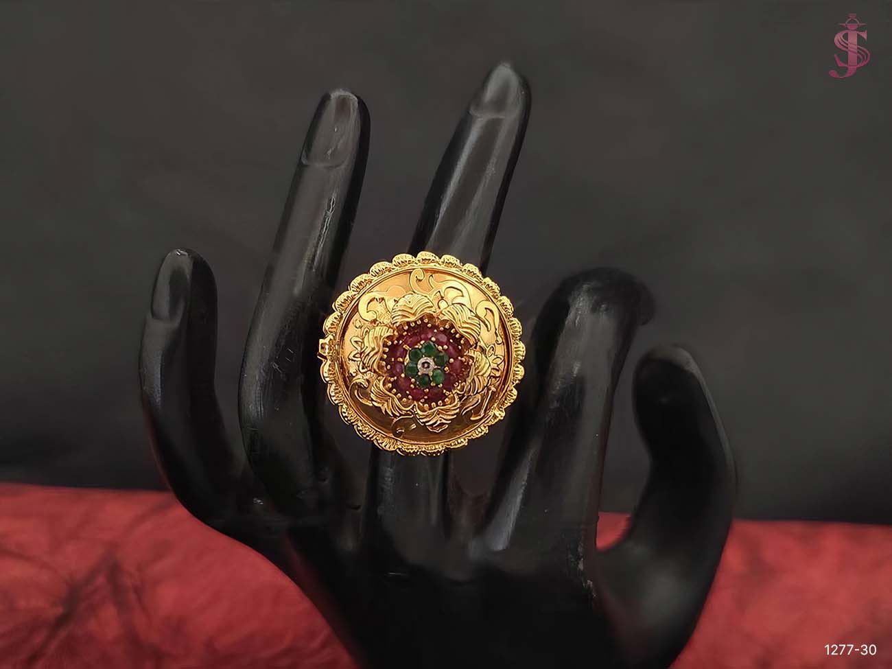 Flower Kundan finger ring