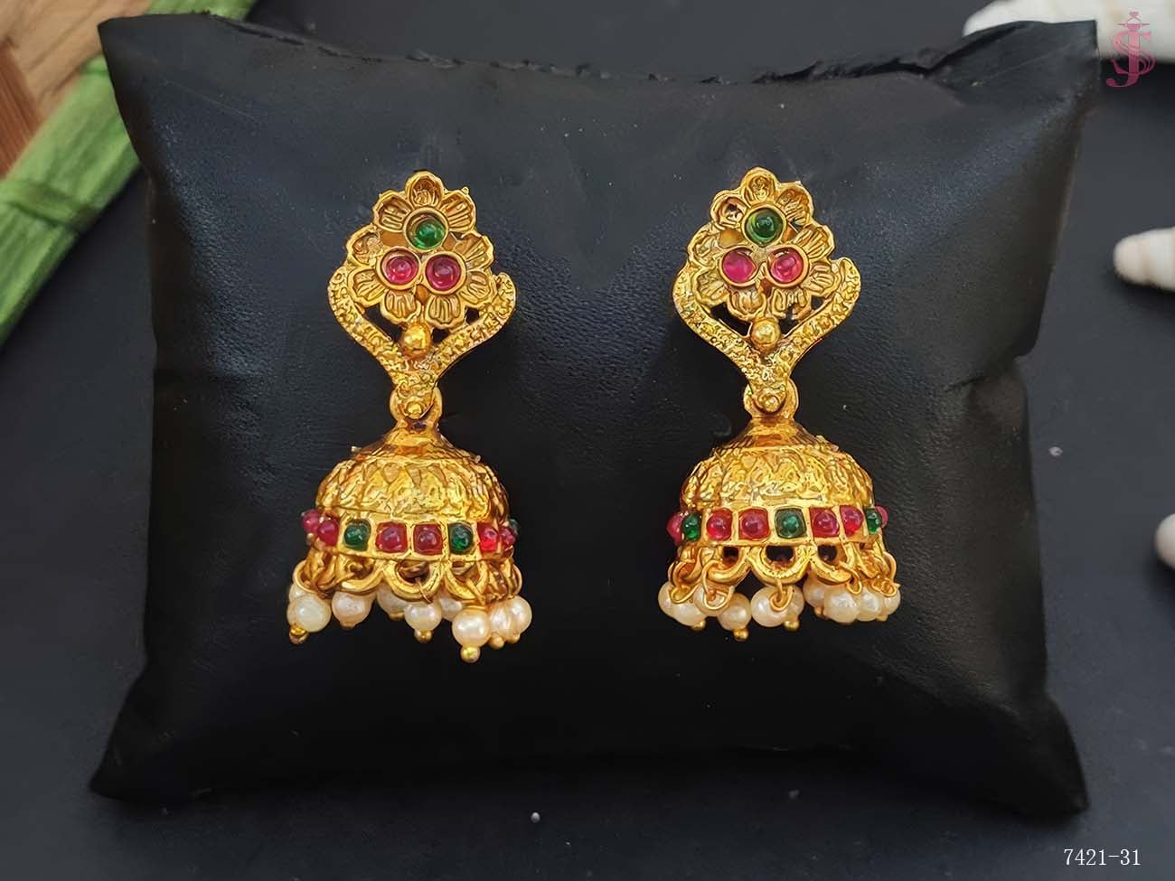 Paan Round Jhumki Style Earrings