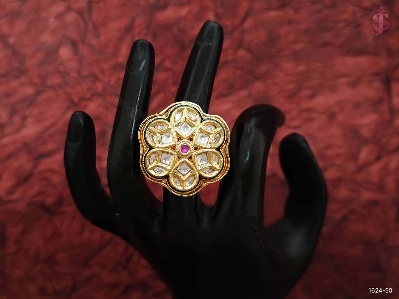 Flower Kundan Finger Ring