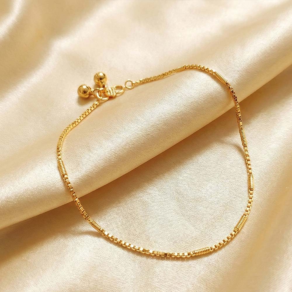Simple High Gold Anklet with Elegant Detailing for Women & Girls | Minimal Gold‑Tone Daily Wear Payal for Traditional & Western Outfits