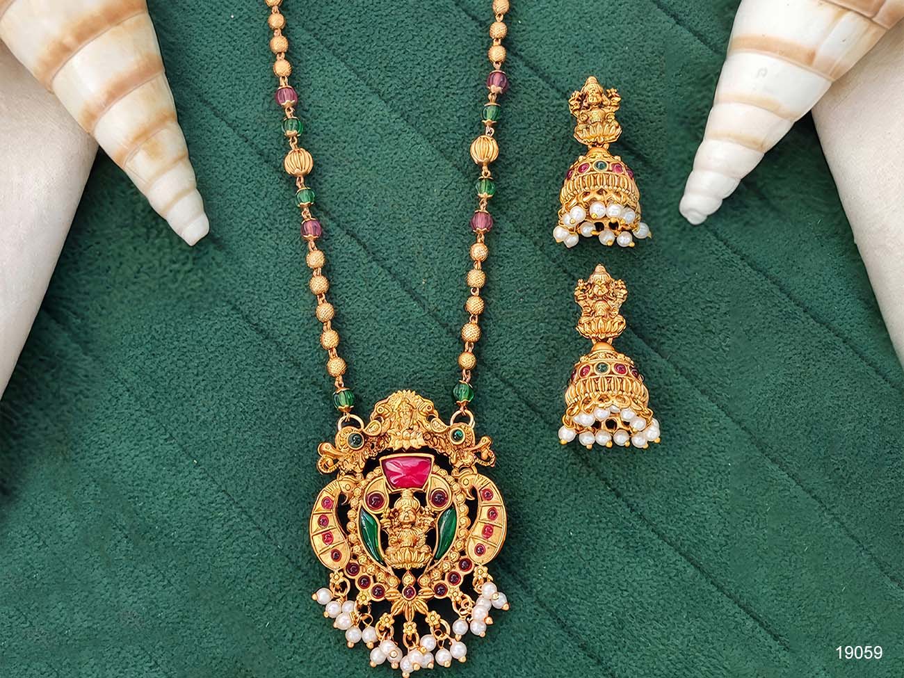Traditional God Lakshmi Pendant Temple Jewellery Necklace Set for WomenNS-19059RG-84-TMB